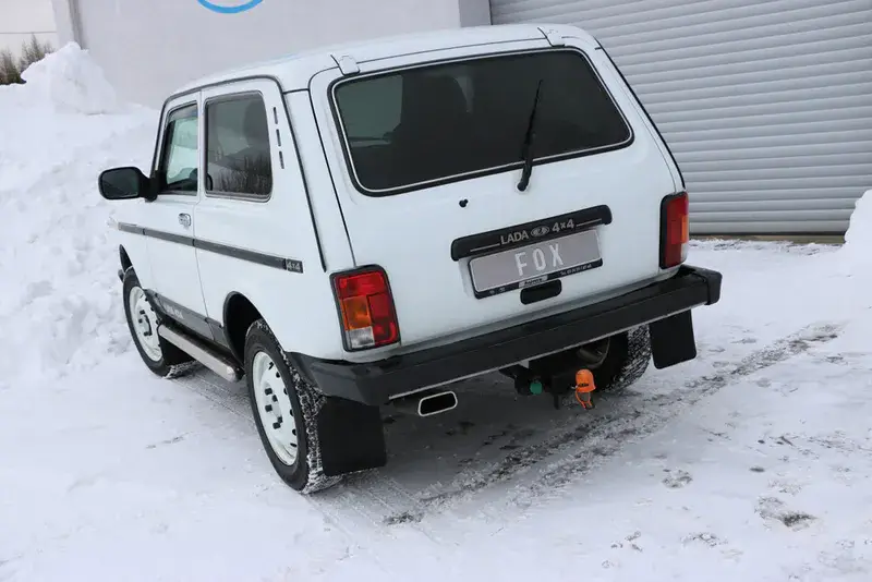 Fox Lada Niva 4x4 Endschalldämpfer quer Ausgang links - 145x65 Typ 59 links Geprüft
