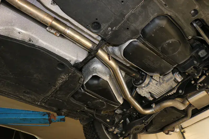 Neuheit Fox Skoda Kodiaq 4x4 Verbindungsrohr ESD/ Kat