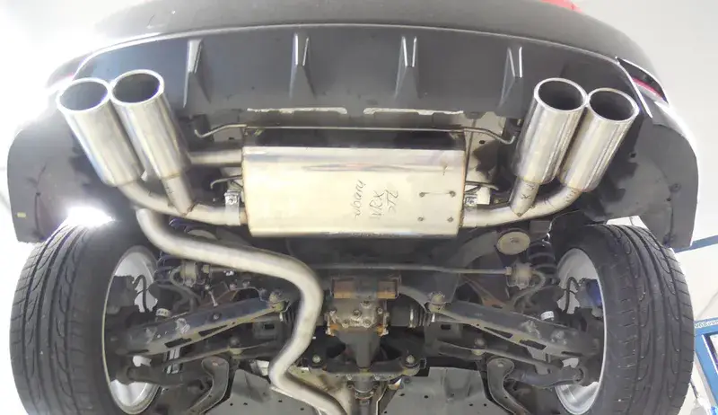 Aktuell Fox Subaru Impreza GHD Schrägheck Endschalldämpfer quer Ausgang rechts/links - 2x100 Typ 16 rechts/links