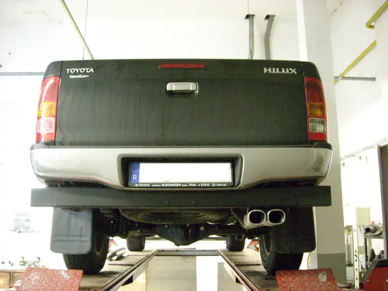 Kracherpreis Fox Toyota Hilux III KUN25 - Double Cap - Double Cap Endrohrsystem - 2x93x79 Typ 71
