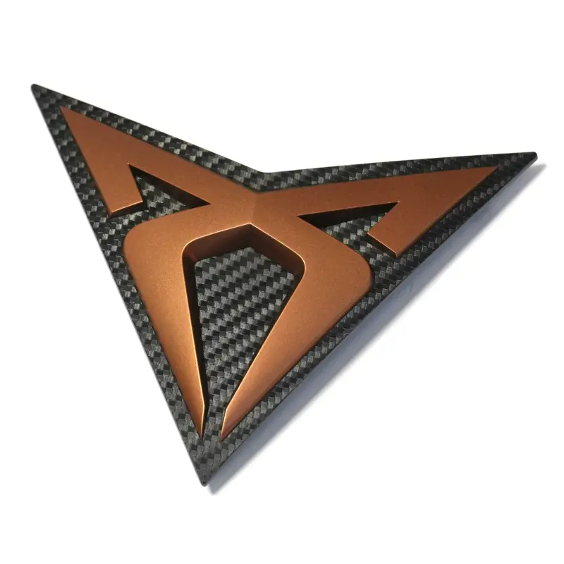 Original CUPRA Emblem vorn kupfer Carbon Logo Kühlergrill Zeichen 5FA853679ARZH Finale Aktion